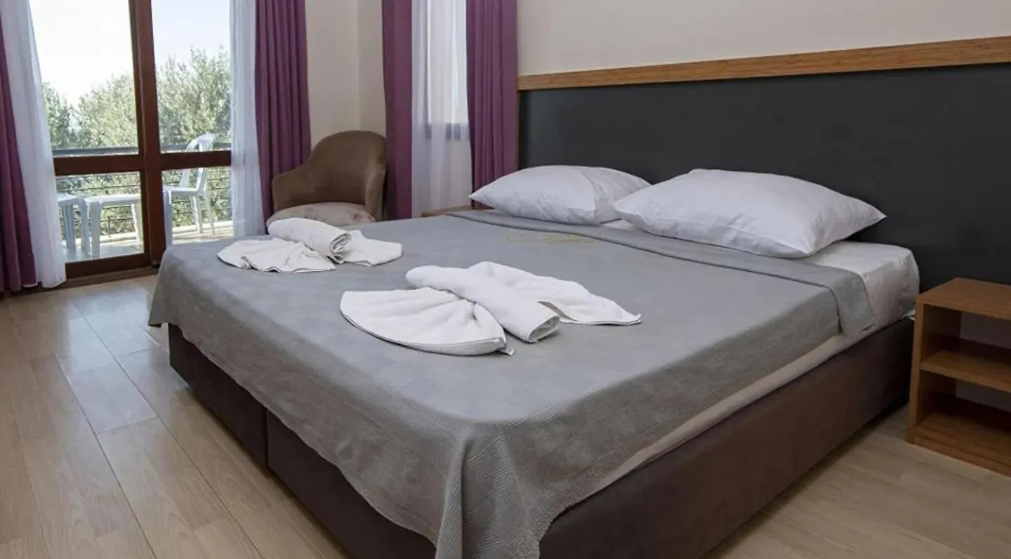 Aparthotel Akay Garden Family Club Çeşme 0*,